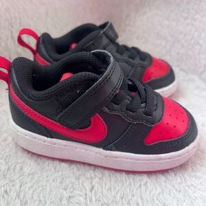 Nike Court Borough Low 2 infant/toddler Red/Black Size 6C